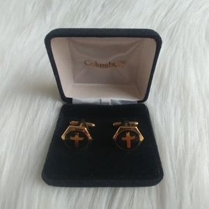 Vintage Cokesbury Black and Gold Cross Cuff Links